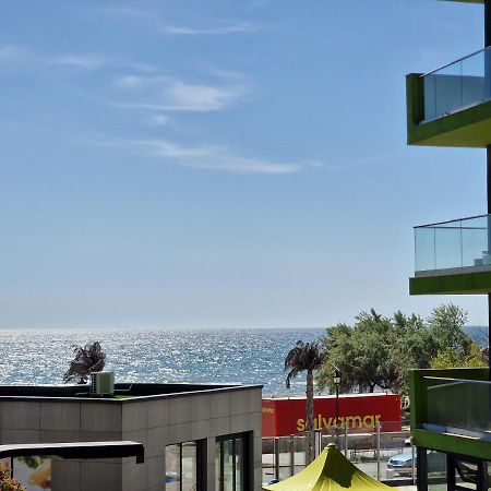 Dava Aparthotel Pool & Spa Mamaia Nord ナボダリ エクステリア 写真
